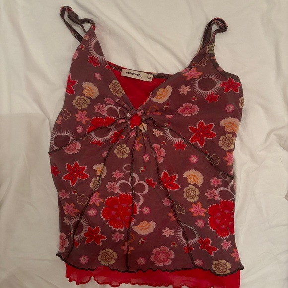 Cute Y2K tank top - Picture 2 of 4